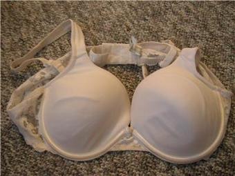 Well Worn 38 D Bra ~White and Smooth~