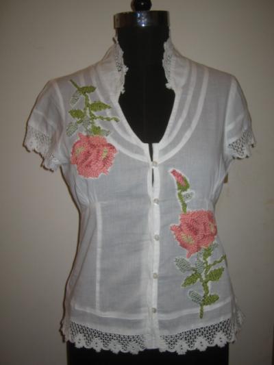 White Lotus Top (White Lotus Top)