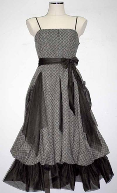Dress (Dress)