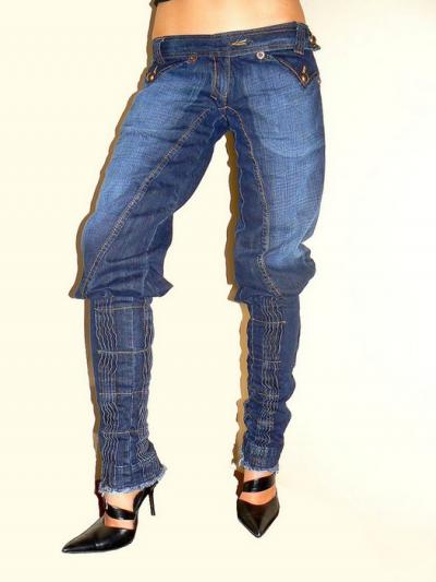 Authentic Jeans (Аутентичный джинсы)