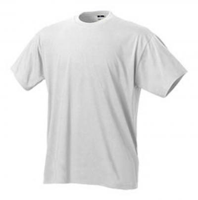 T-Shirt And Baseball Caps (T-Shirt et Casquette Baseball)