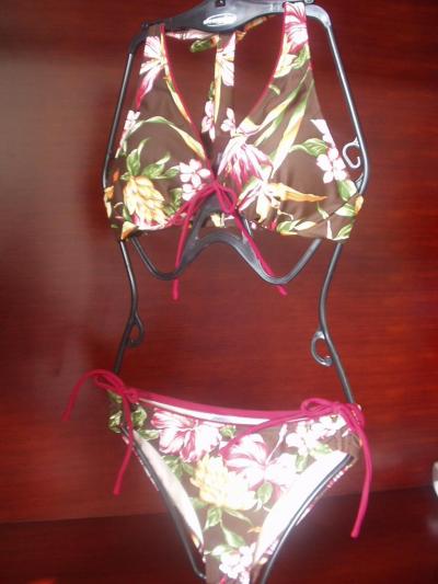 Swimwear, Beachwear (Maillots de bain, Beachwear)