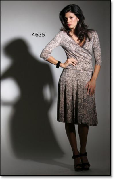 Lynn-Ritchie Dresses (Lynn-Ritchie Robes)