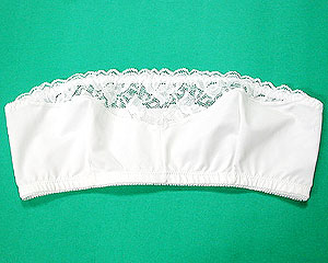 Brassiere (Бюстгальтер)