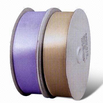 Satin Ribbons Available In Various Colors And Sizes (Атласные ленты доступны в различных цветов и размеров)