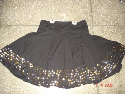 Cotton Embroidered Skirt (Baumwolle bestickt Rock)
