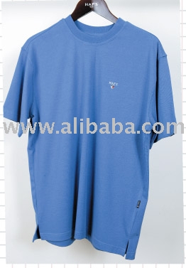 T-Shirt (T-Shirt)