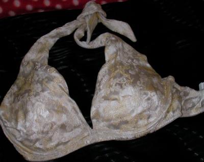Spicy Bikini (Chinese Bitchy) (Пикантное Бикини (китайский Bitchy))