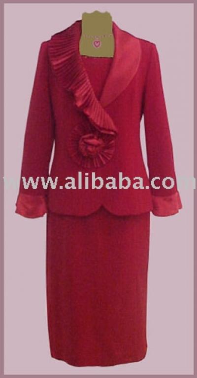 Neue Designs Women Suit (Neue Designs Women Suit)