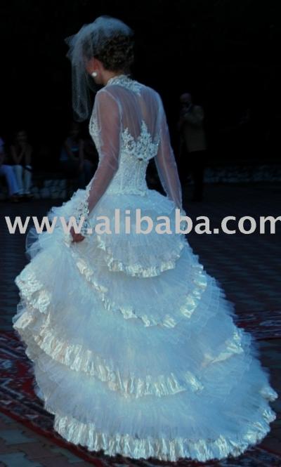 Wedding Dresses (Wedding Dresses)