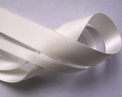 Satin Ribbon (Ruban satin)