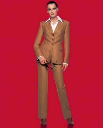 Designer Apparel for Women Suitable for Office Wear (Le dessinateur de mode pour la femme Convient pour Office Wear)