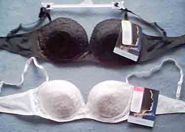 Enhance Lace Bra`s (Améliorer Lace Bra `s)