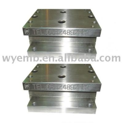 mould (mould)
