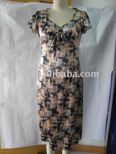 Ladies` silk dress (Ladies` silk dress)