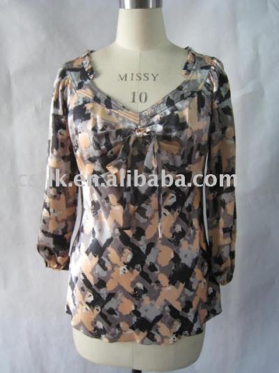 Ladies` silk blouse (Ladies` silk blouse)