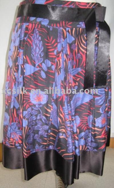 Ladies` silk skirt (Ladies` silk skirt)