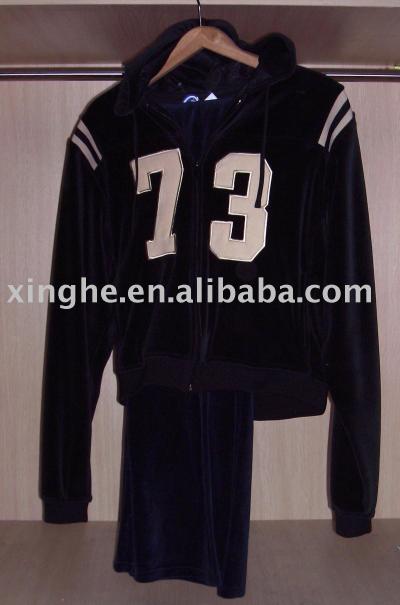 jogging suit (Jogging)