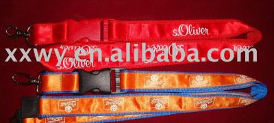 Satin Label Sewing on Thick Polyester Lanyard (Лейбл атласная Швейные на толстый полиэстер Ремешок)
