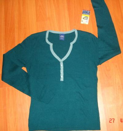LADY`S SWEATER (LADY`S SWEATER)