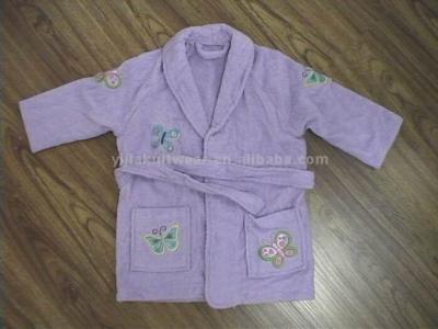 BATHROBE (BATHROBE)