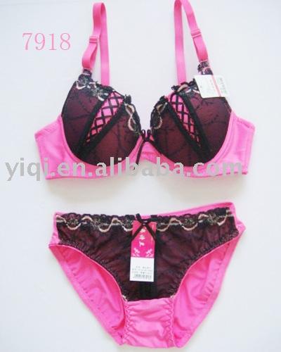 Bra and Brief Sets (Bra and Brief Sets)