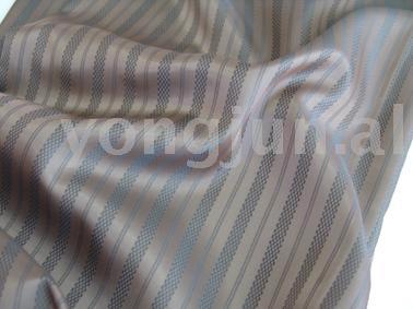 100% polyester lining