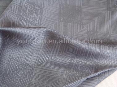 100% polyester lining