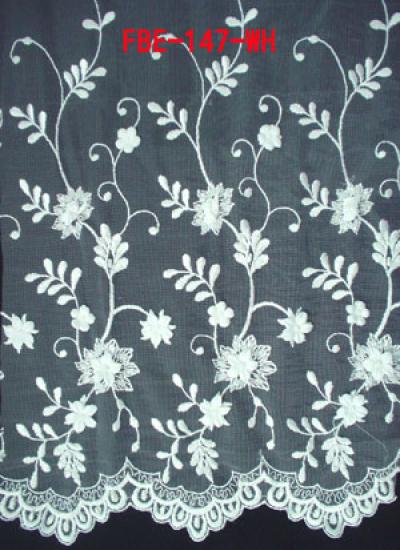 lace fabric (dentelle en tissu)