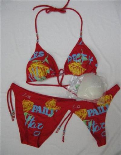 bikini (bikini)