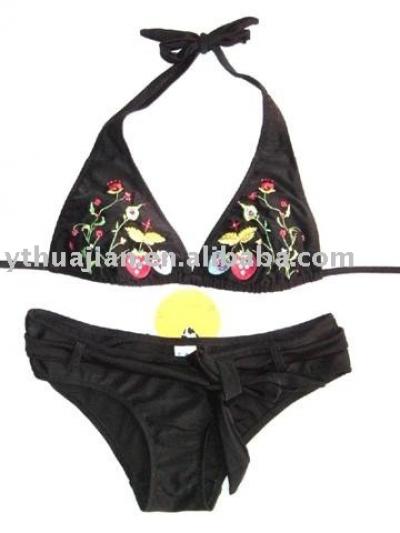 bikini (bikini)