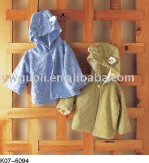baby bathrobe