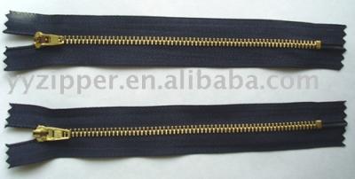 4YG zipper with trademark (4YG молнии с товарным знаком)