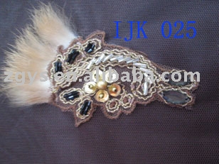 Collar flower (Collier de fleurs)