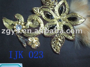 Collar flower (Collier de fleurs)