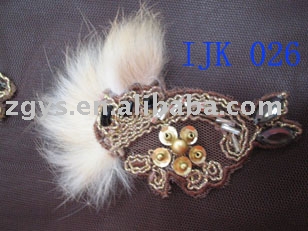 collar flower (collier de fleurs)