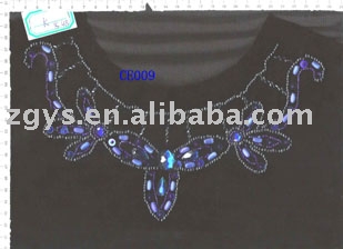 collar (collier)