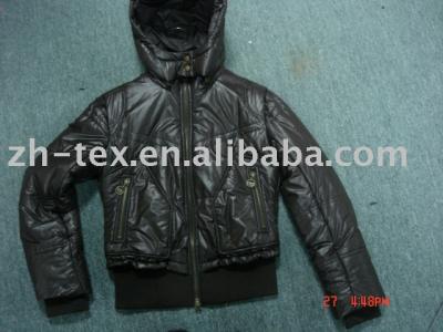 black nylon talson doing the jacket (черный talson нейлона делает куртку)