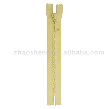 No.5 Plastic Zipper (No.5 plastique Zipper)