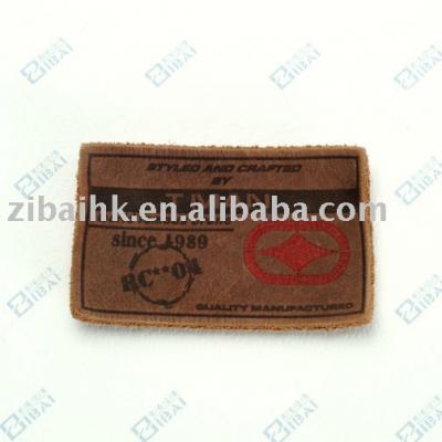 Leather label (L`étiquette en cuir)