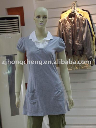 ladies` clothing