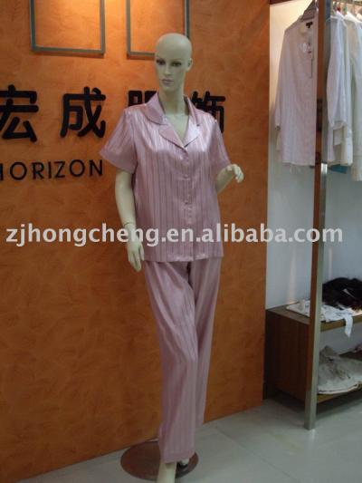 sleepwear (sleepwear)