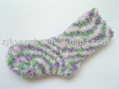 feather yarn home socks (feather yarn home socks)
