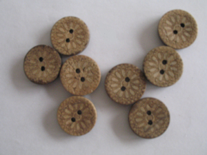 coconut buttons (кокосового кнопками)