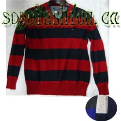 Fashion and popular brand name men`s sweater (Mode et populaires les hommes de marque de l `chandail)