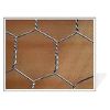 hexagonal wire mesh (гексагональной сеткой)