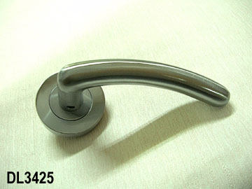 ZINC ALLOY LEVER HANDLE (Zinklegierung Türdrücker)