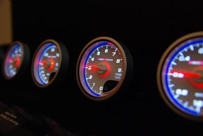 Water, Oil, Turbo, Voltage, Intake manifold press Gauges ()