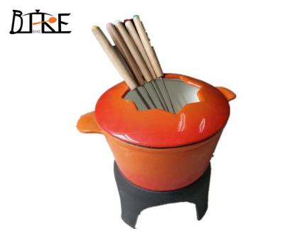 cast iron enameled fondue set ()