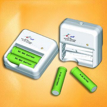 Quick Battery Charger with Universal Voltage of 100 to 240V AC (Быстрое зарядное устройство универсальное напряжение от 100 до 240 В переменного тока)